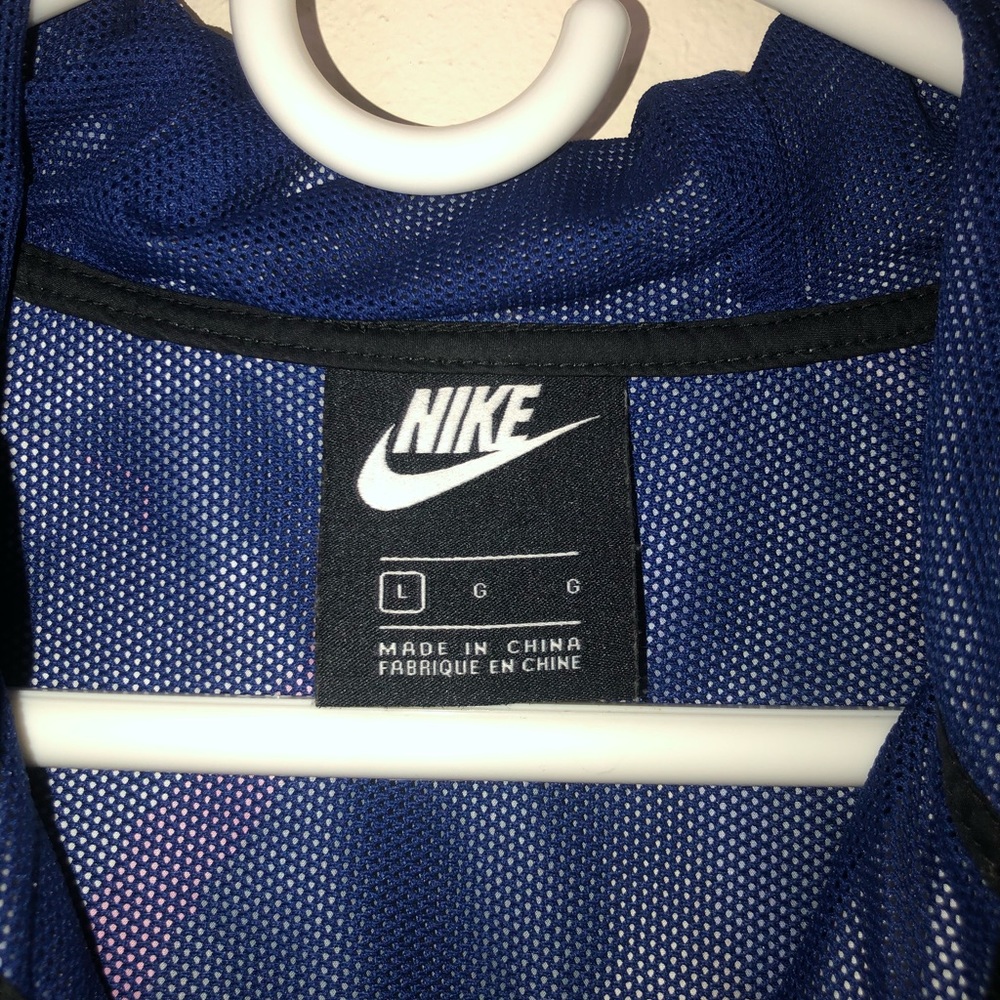 NIKE RUNNER JACKET - Picture 3 of 3